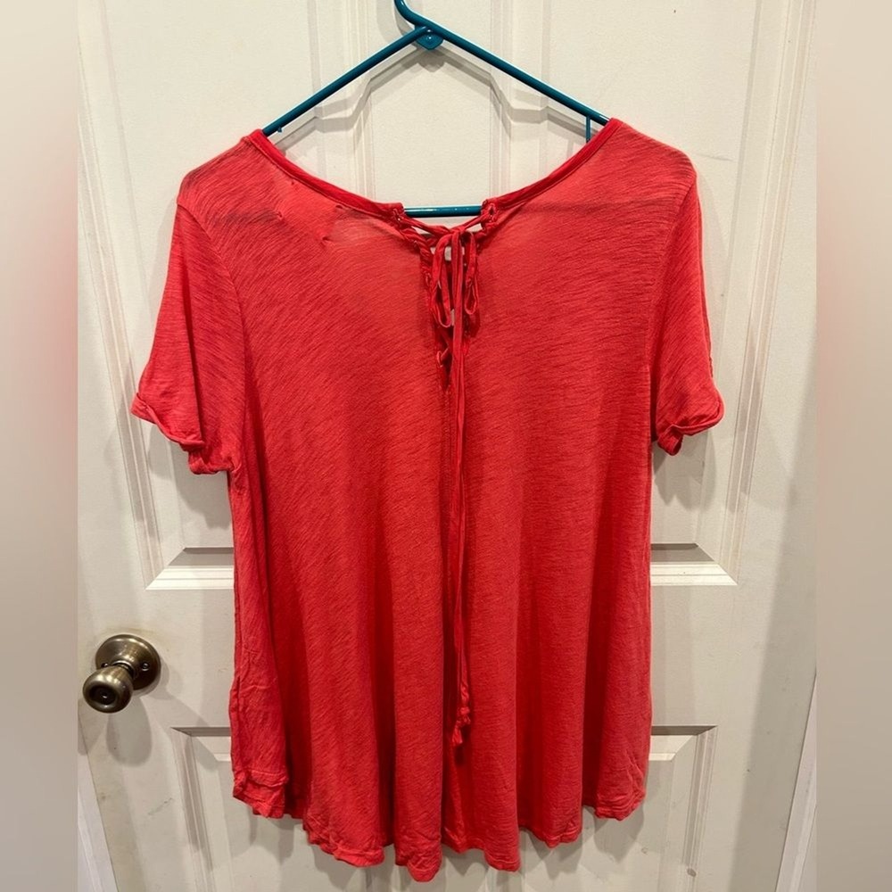 t.la Anthropologie Womens Lace Up Back Pocket Tee Coral Pink Slub Knit Small - Picture 6 of 6